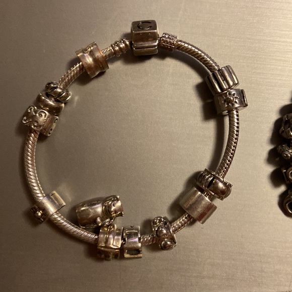 3 Chamilia bracelets - Picture 2 of 14